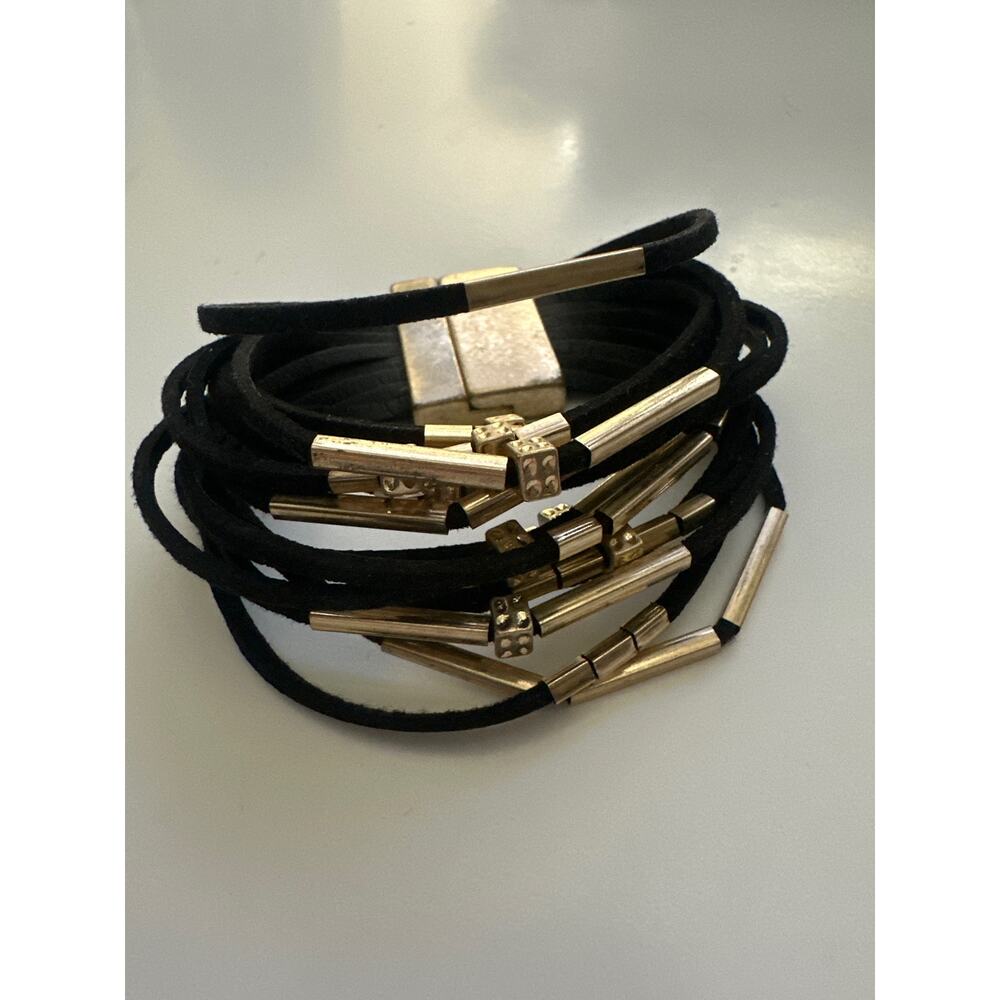Black Leather Magnetic Wrap Bracelet | Comfortable | Easy on off style